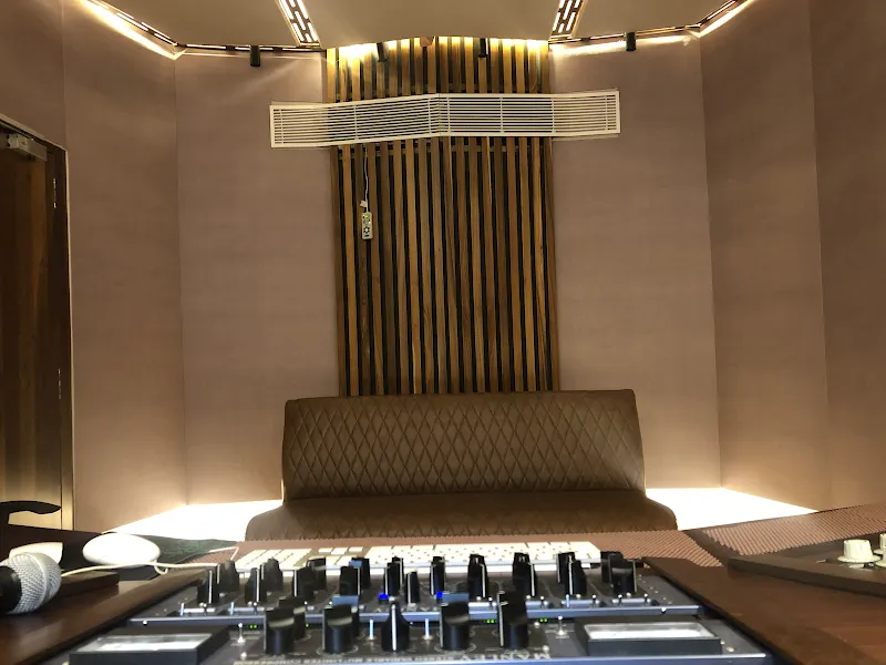 Super Track Studio(Joy atul’s Studio)