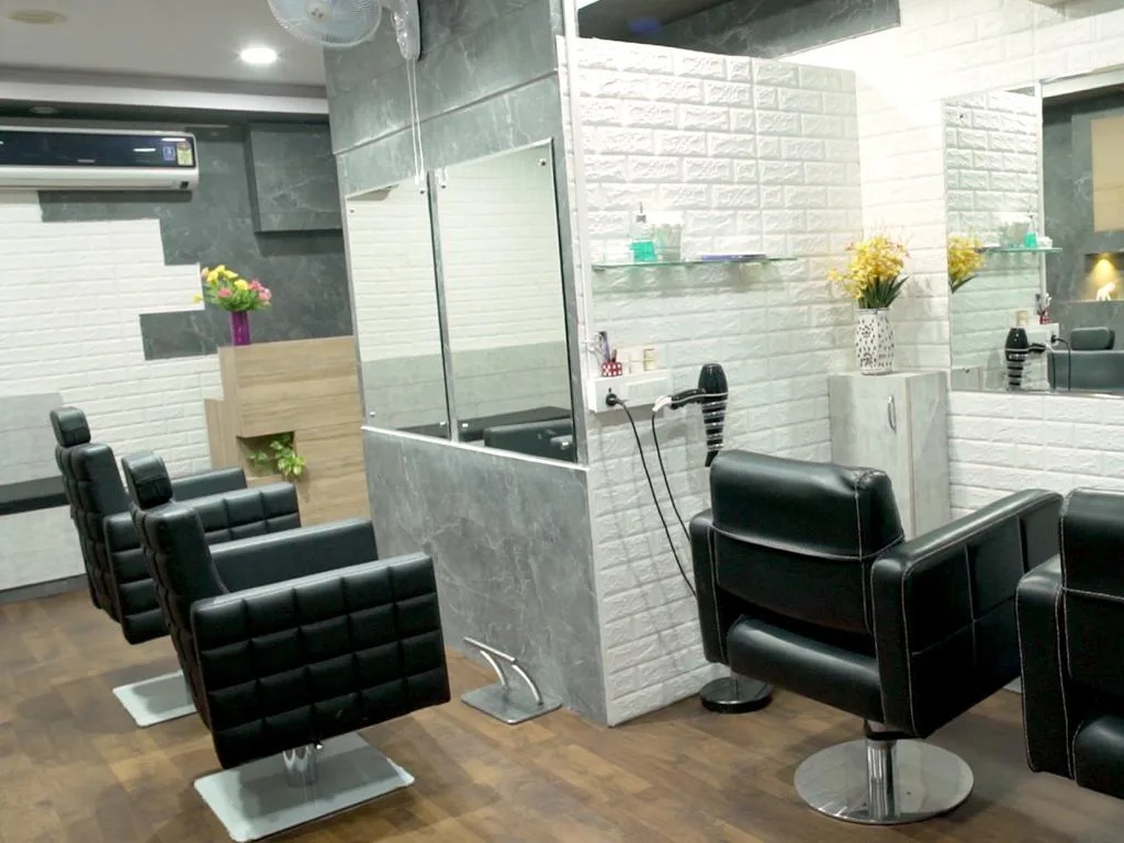 Stellate Beauty House