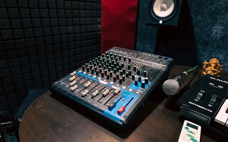 RedSquare Studio