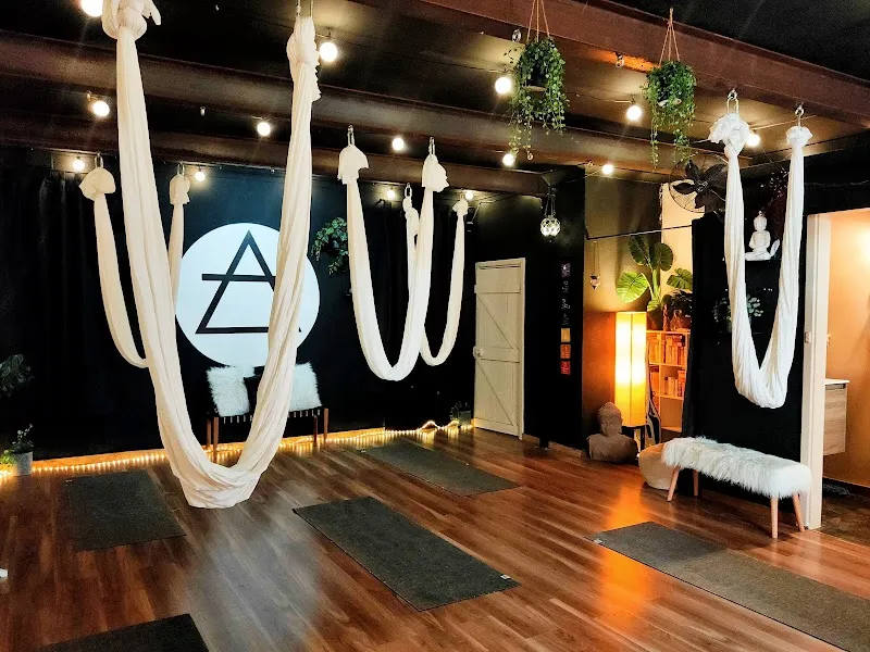Peak Yoga