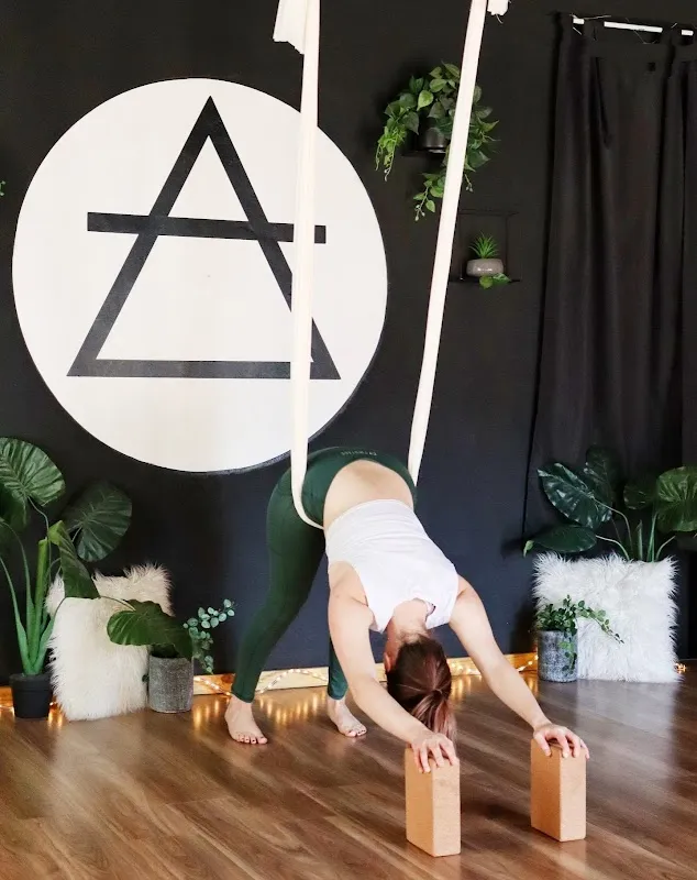 Peak Yoga