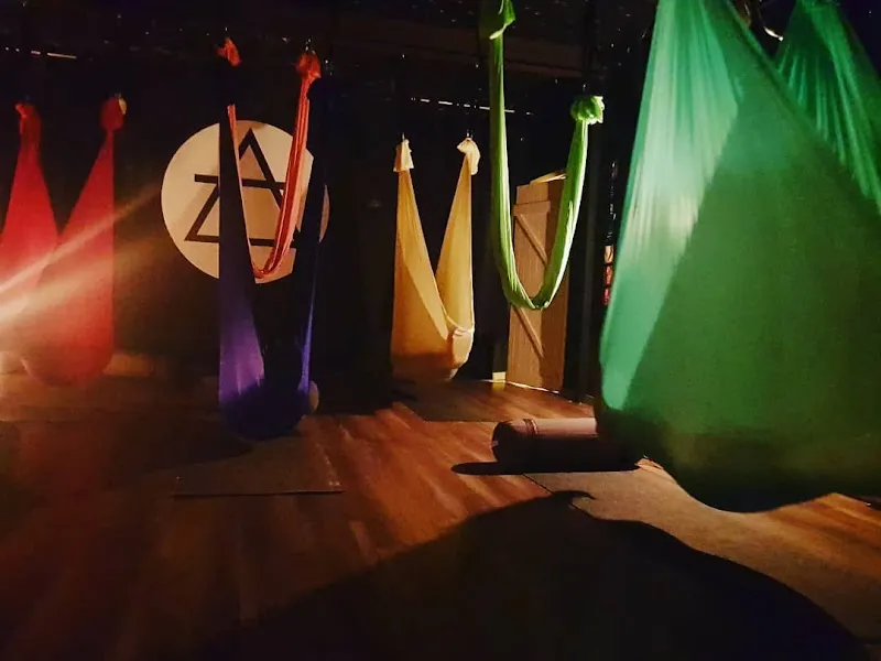 Peak Yoga