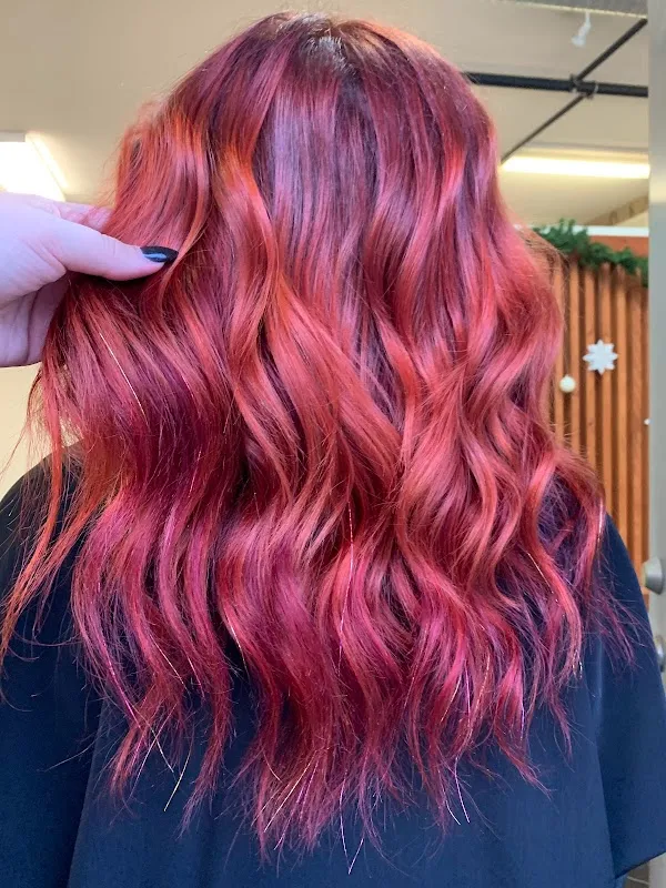 Salon Willow