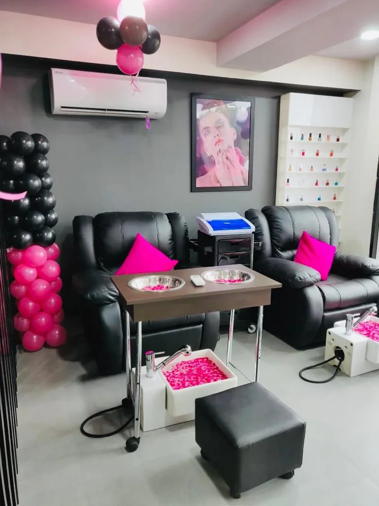 Lakme Salon For Him and Her in Block B,Vaishali Nagar,Jaipur