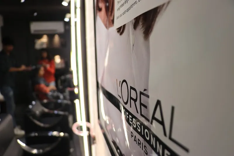 NEW ICONIC SALON