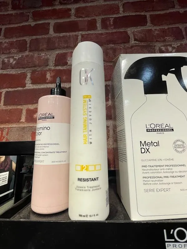 NEW ICONIC SALON