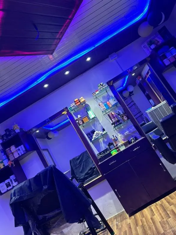 Fruits light herbal beauty parlor