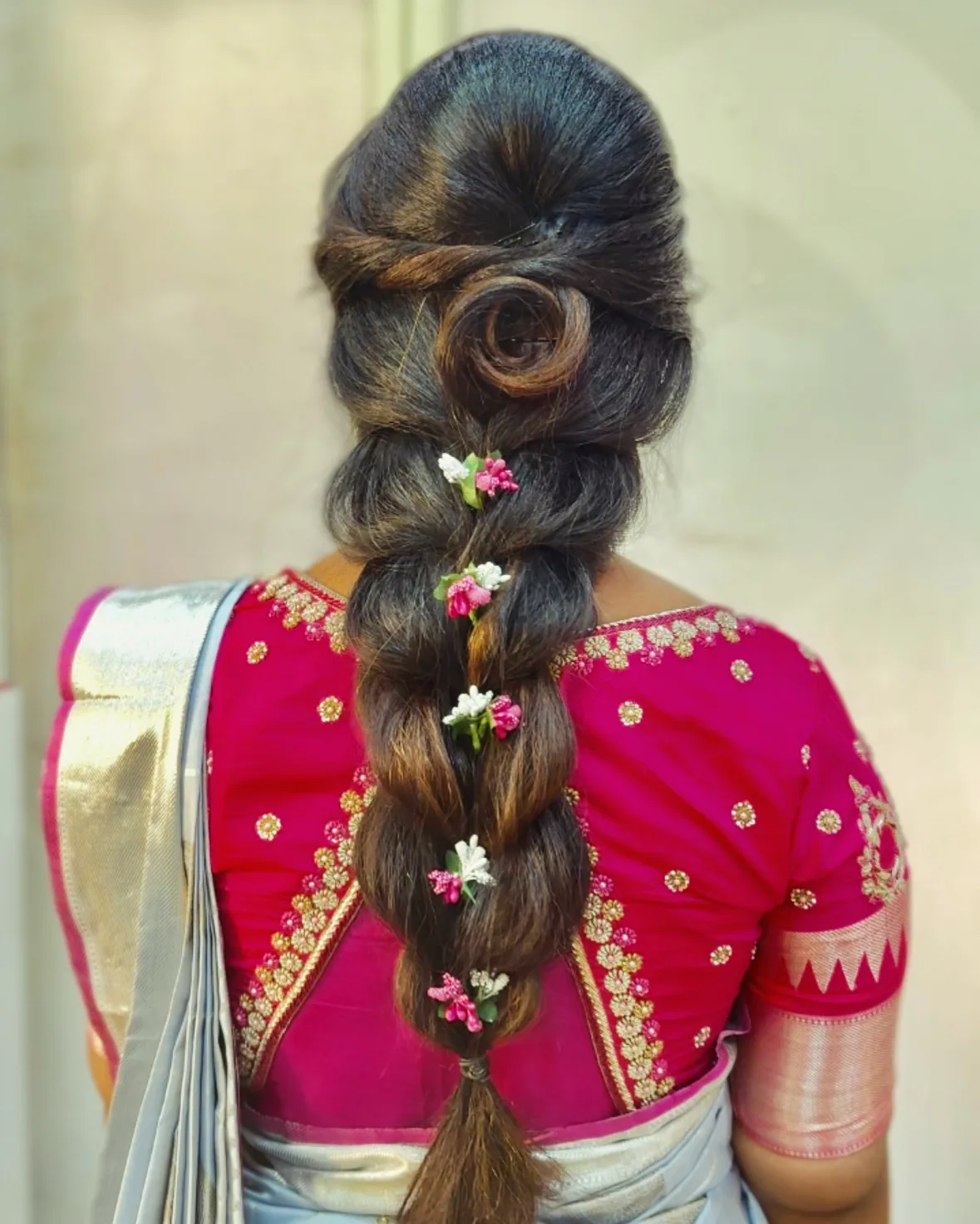 Rose Beauty Parlour and makeup artist