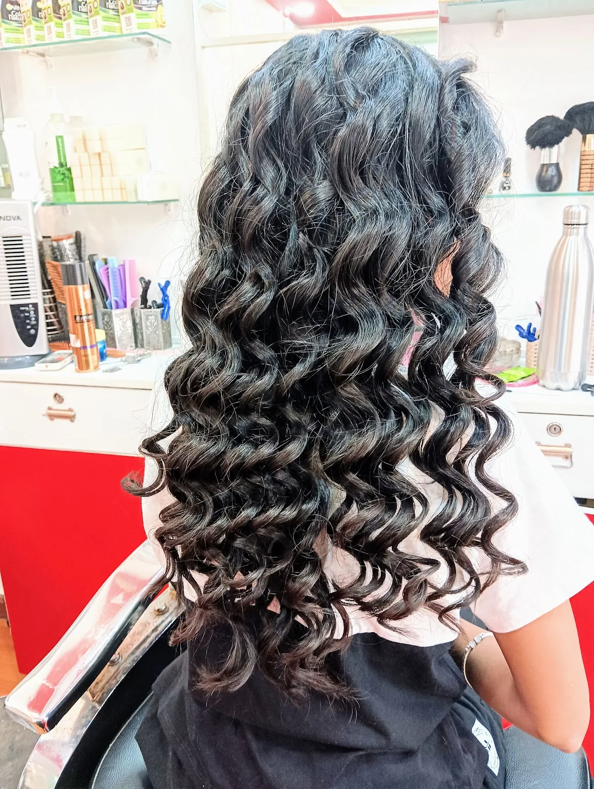 Rose Beauty Parlour and makeup artist