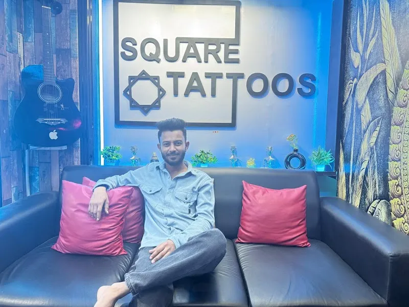 Square tattoos studio