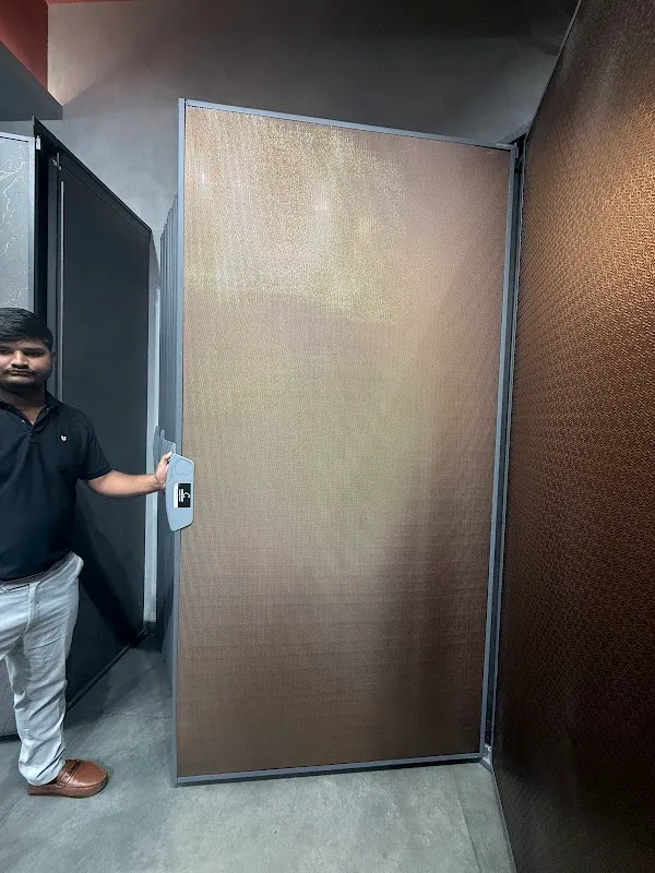 Showspace Decor Studio
