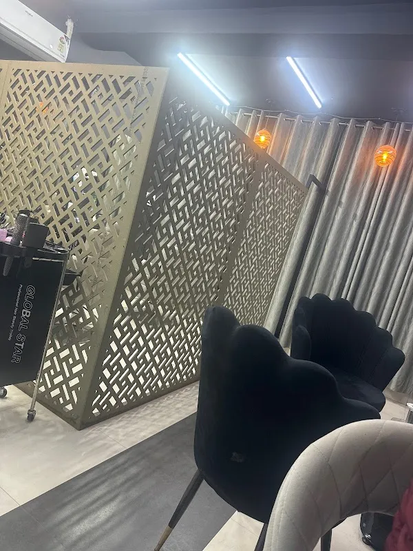 MJ Creations Unisex Salon & Academy