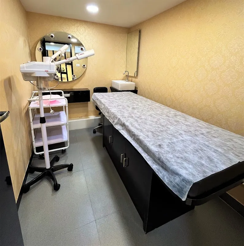 Habibs Hair & Beauty Salon