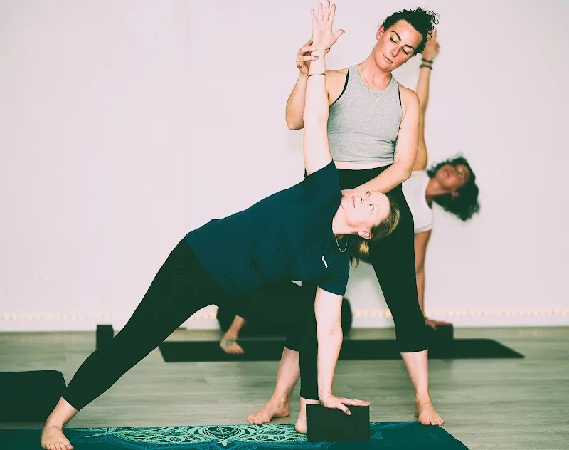 SINGING BOWL YOGA