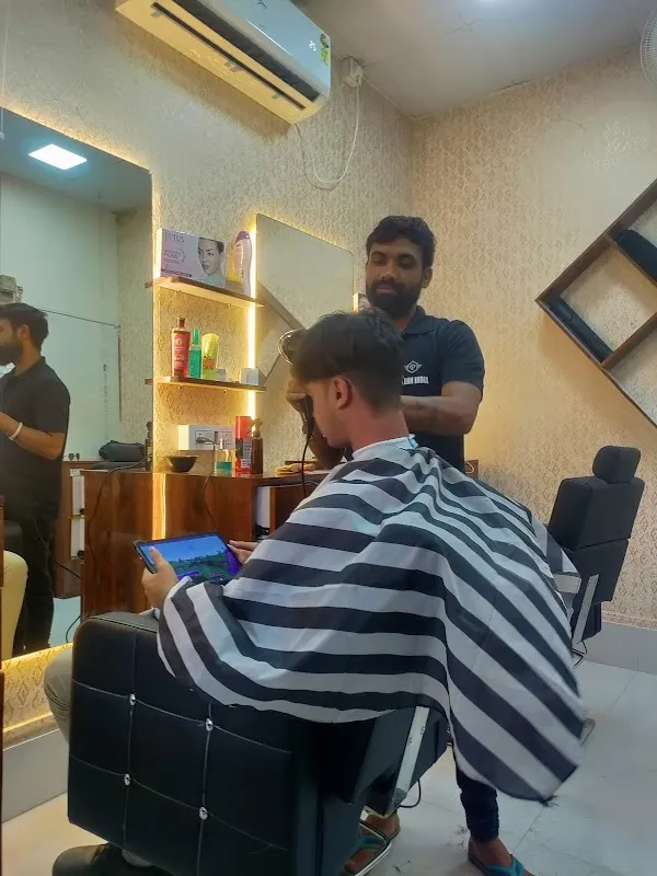 Salon India( Mens Haircut )