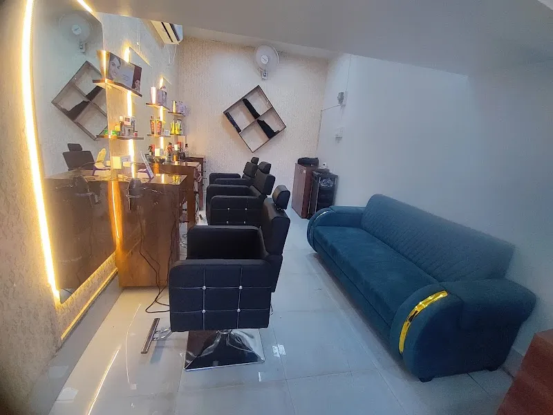 Salon India( Mens Haircut )