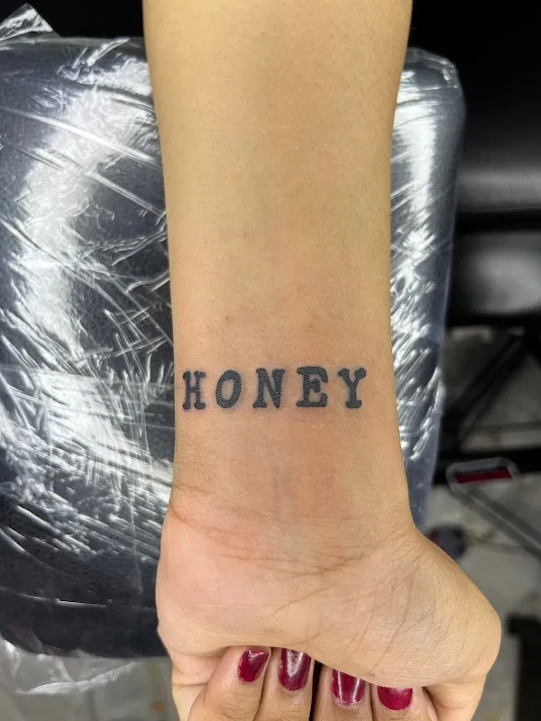 VIOM INK TATTOOZ