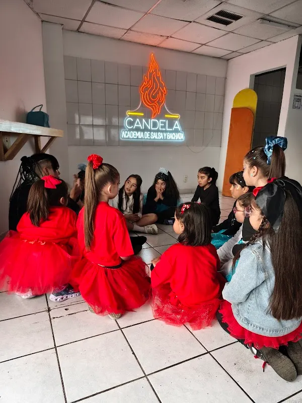 Candela dance studio chile