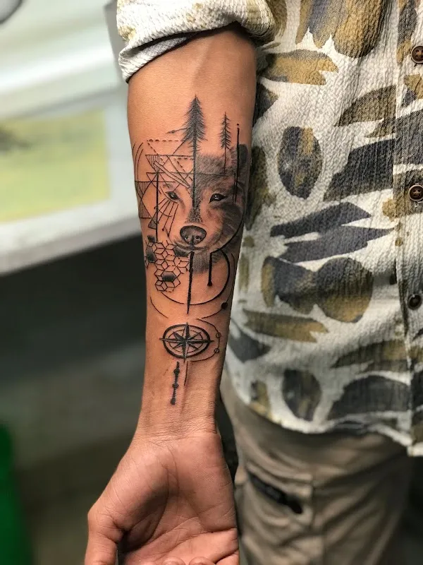 Devil's touch tattoo studio