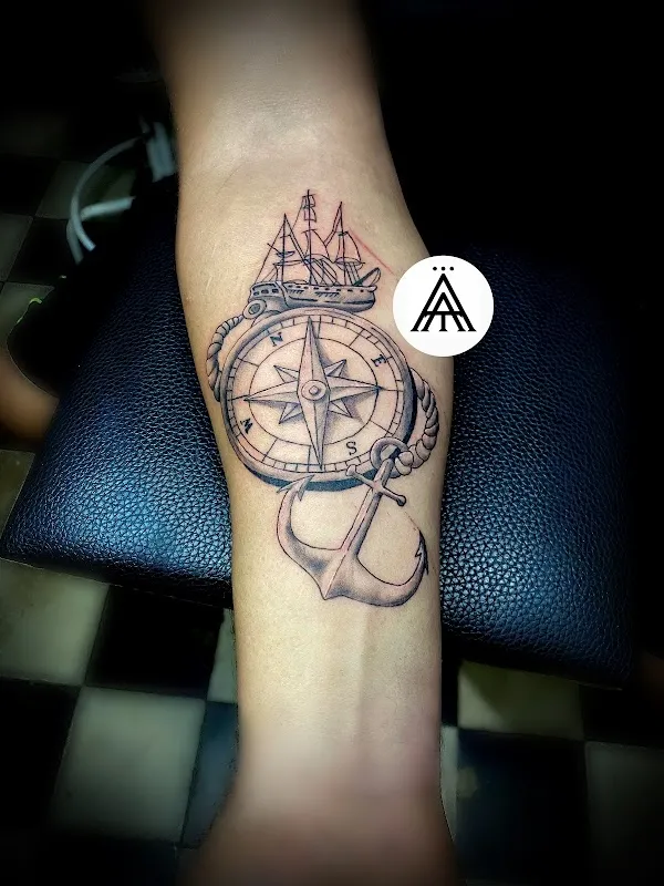 Ammon Tattoos Art