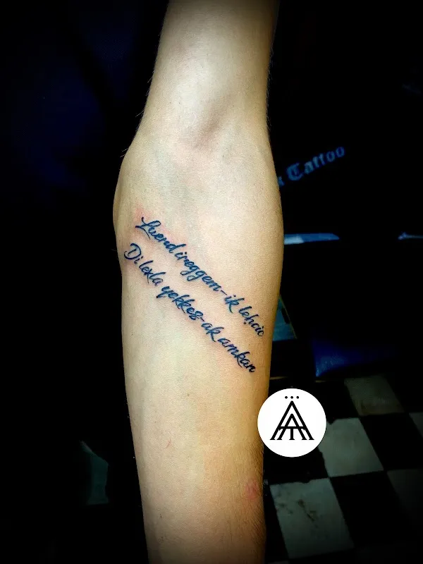 Ammon Tattoos Art