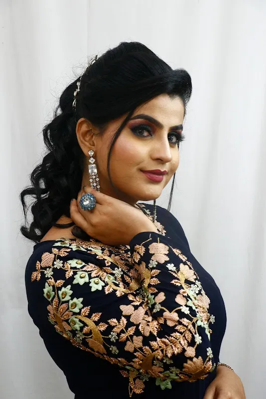 R beauty zone