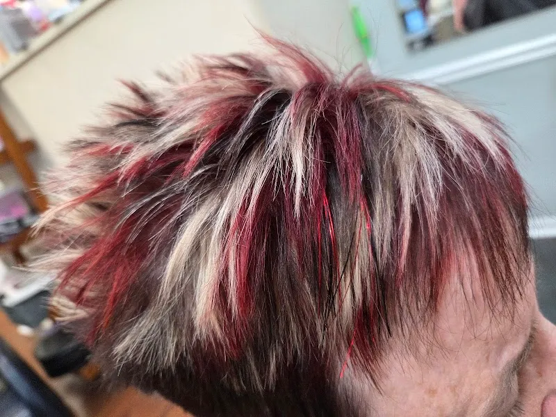 Purple Pinkie Salon