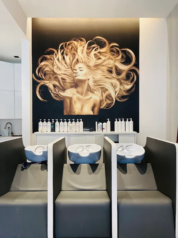 La Parisienne Salon and Spa