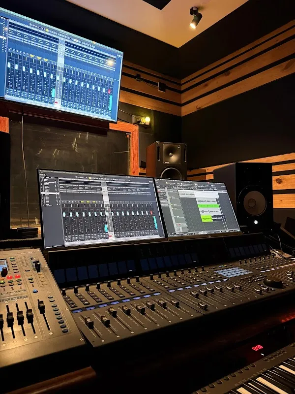 UNBLOCK STUDIO