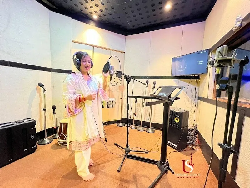 UNBLOCK STUDIO