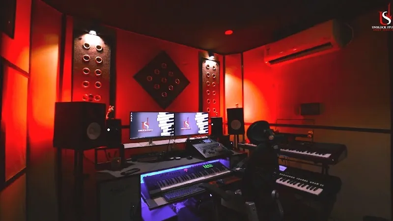 UNBLOCK STUDIO