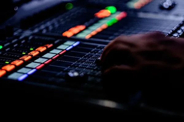 Brainwave music studio and video editing