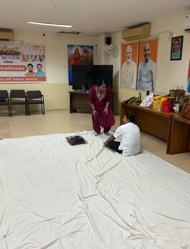 Art Of Living centre, Hazratganj, Lucknow