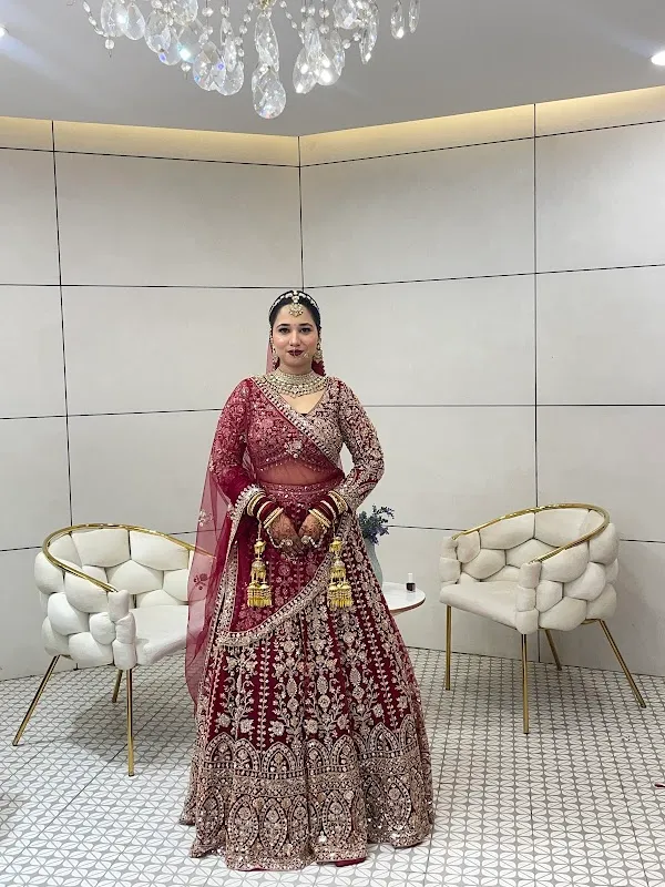 Geetanjali Salon Agra