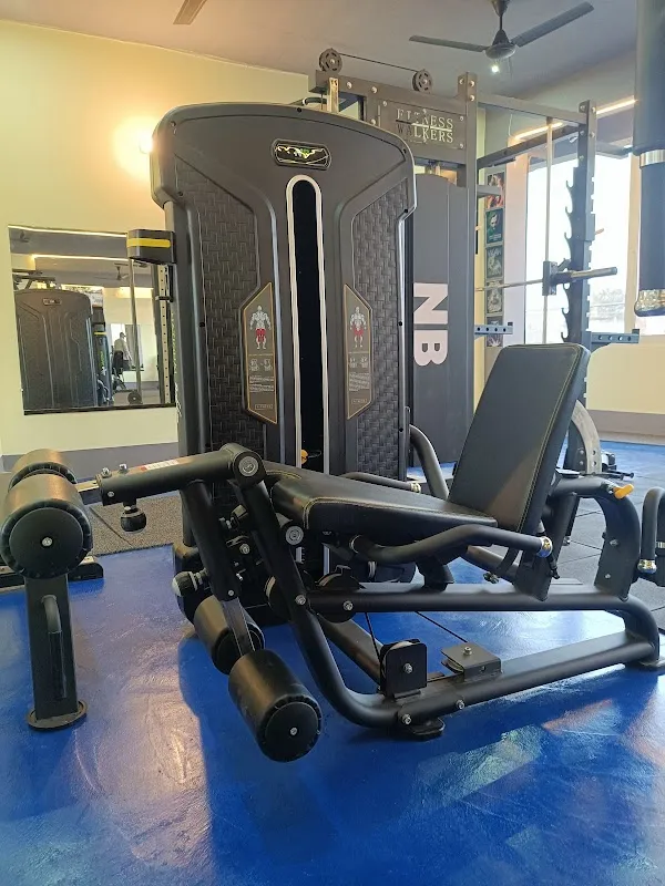 The Muscle Factory - Unisex gym