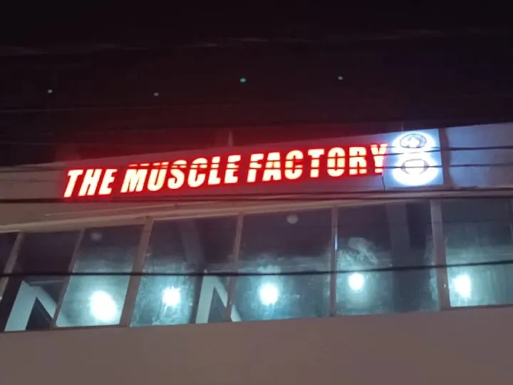 The Muscle Factory - Unisex gym