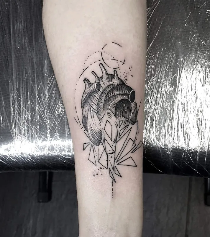 Dots and Daggers Tattoo