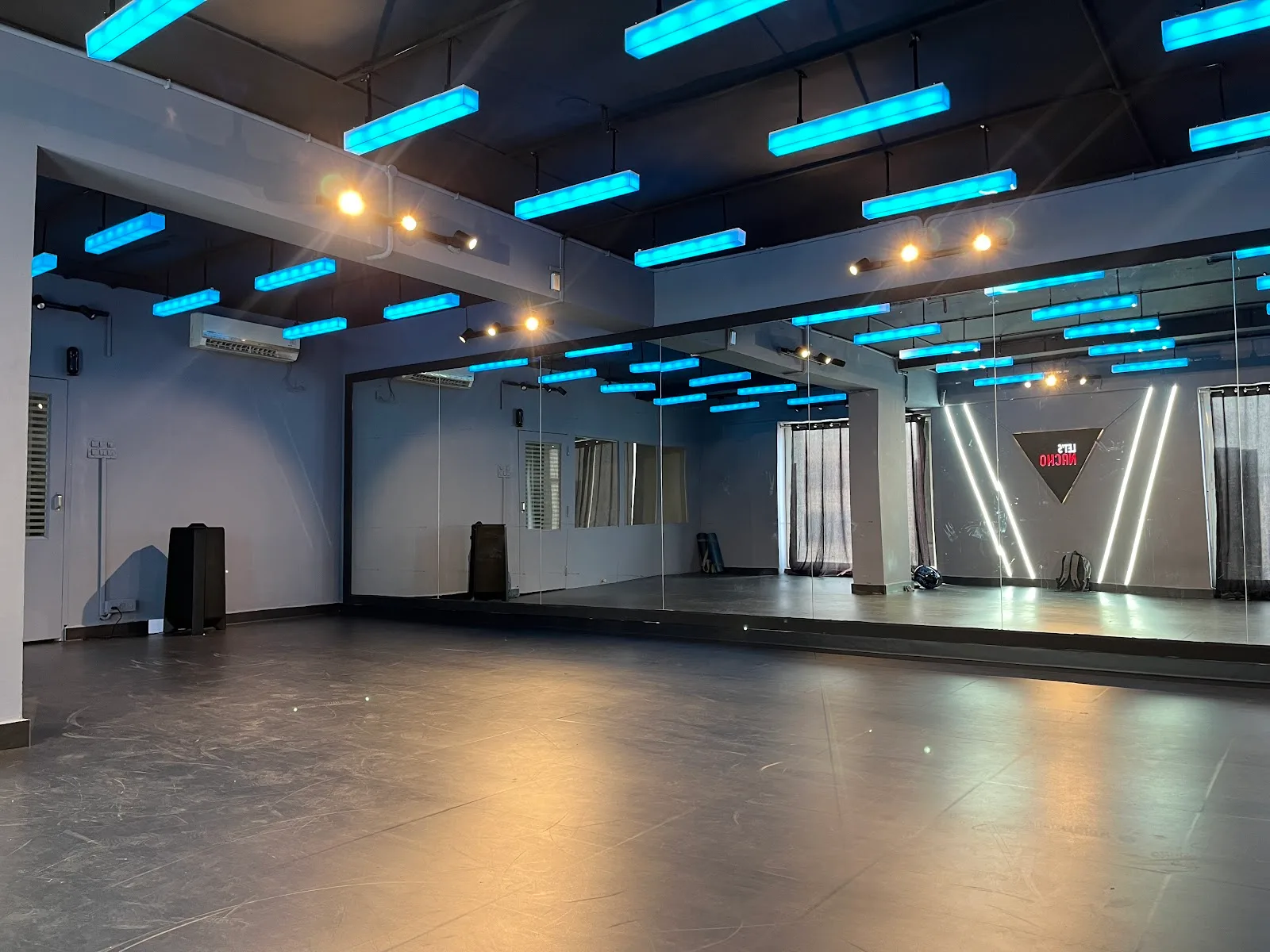 Lets nacho dance studio
