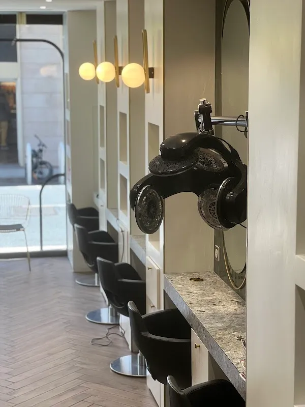 Identity Hair Design