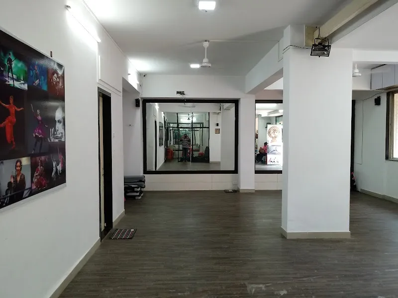 Kaishiki Academy Of Dance Music and Fitness