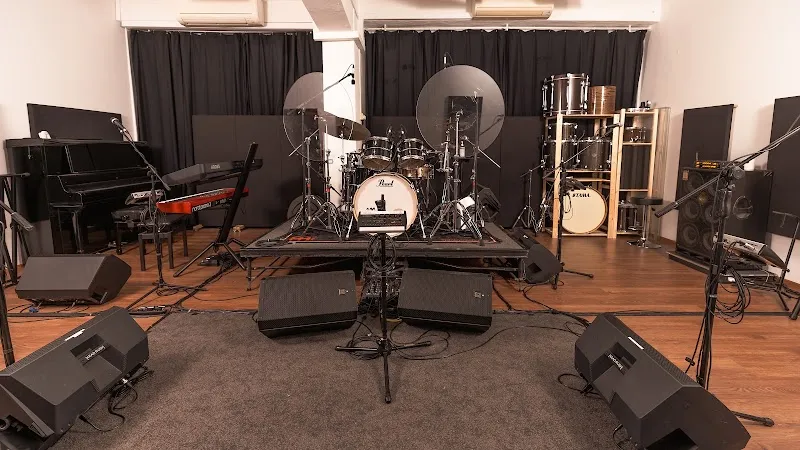 4th Wall Studios