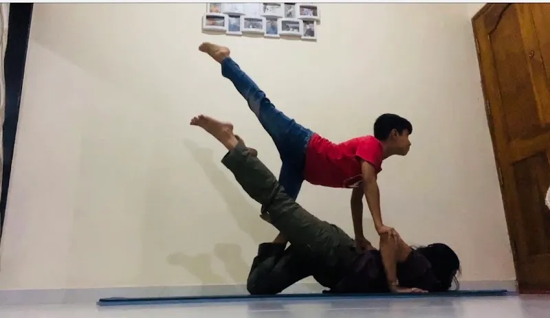 Yoga With Rashmi - Yogaanand