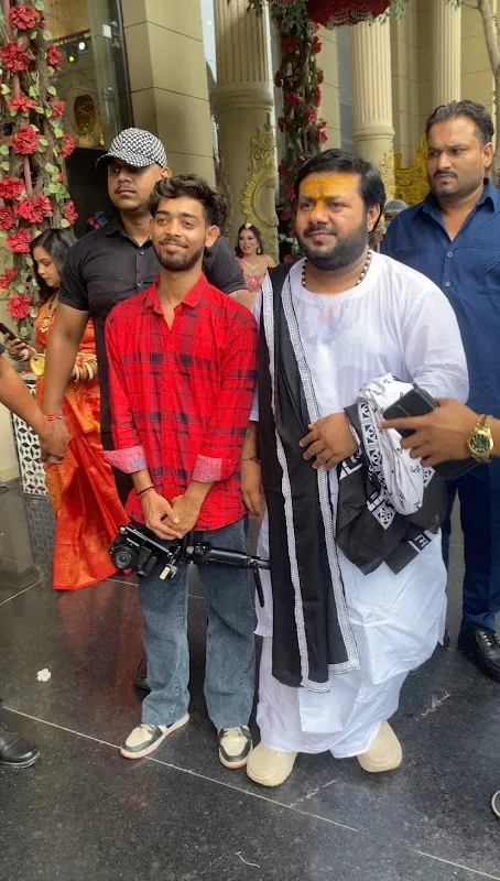 Radhe studio