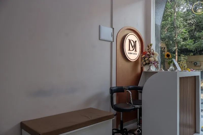 DM Luxury Salon Unisex
