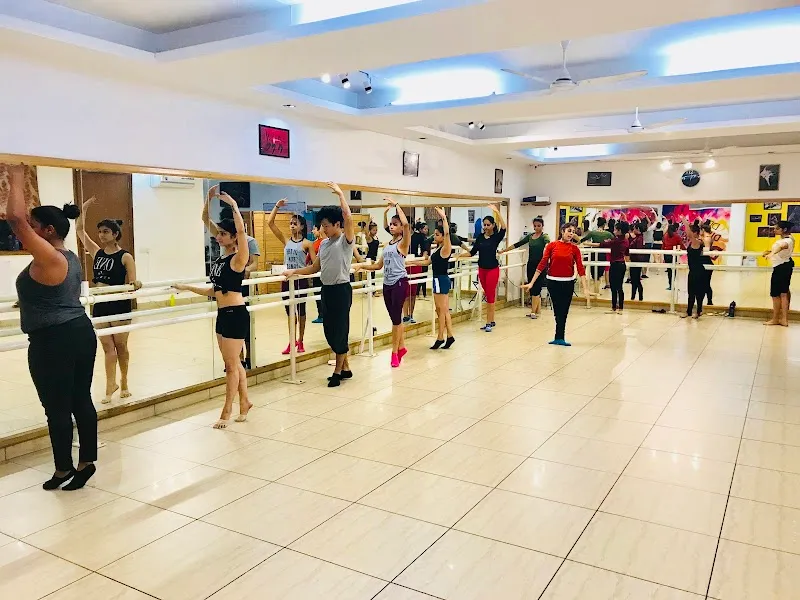 Stance Dance Studio (New Delhi)