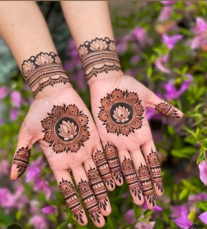 Professional Mehandi & Tattoo Art