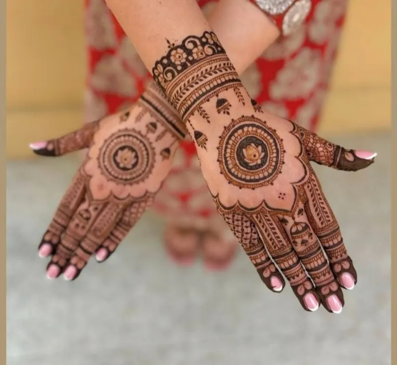 Professional Mehandi & Tattoo Art
