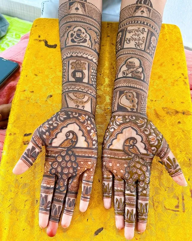 Professional Mehandi & Tattoo Art