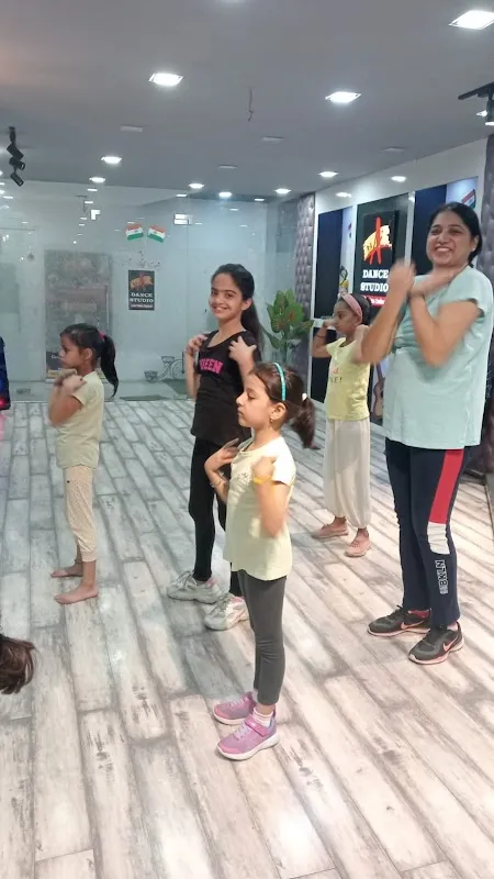 A Plus Dance Studio - Best Dance Classes In Rajouri Garden - Best Choreographer In Delhi