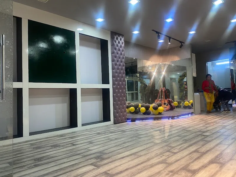 A Plus Dance Studio - Best Dance Classes In Rajouri Garden - Best Choreographer In Delhi